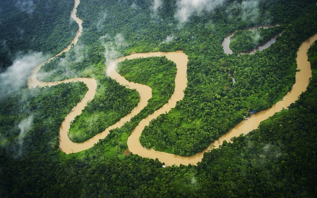 Rio Amazonas © Jean-Pierre Guillerez