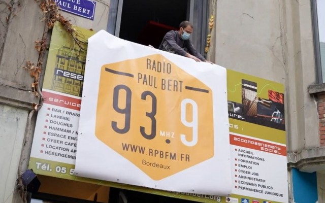 Une douche municipale