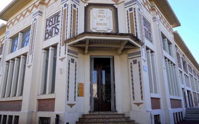 Une douche municipale