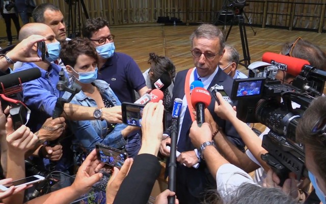 Bordeaux, premiers pas d’un maire écolo