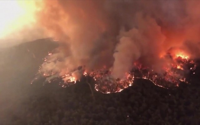 Mégafeux, le nouvel âge du feu