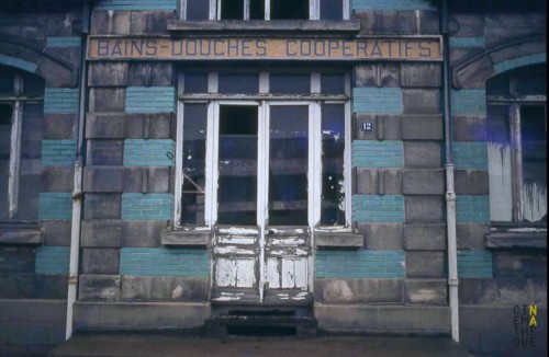 Une douche municipale